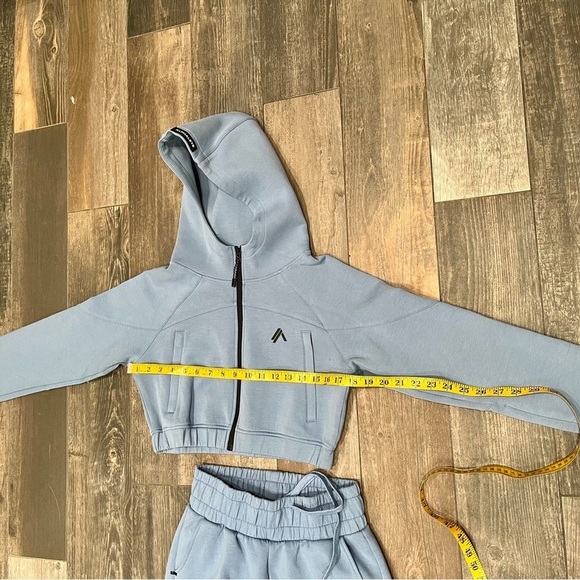 Alphalete Element ELMTS Crop Zip Jacket XS & Jogger Pant SM Women Sky Blue Set - Picture 7 of 13